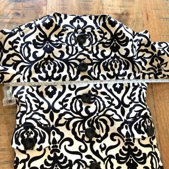 NWOT Milly of New York Black/Off of White Cream Embroidered Coat Topper Size 4